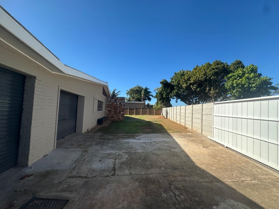 4 Bedroom Property for Sale in Bothasrus Eastern Cape